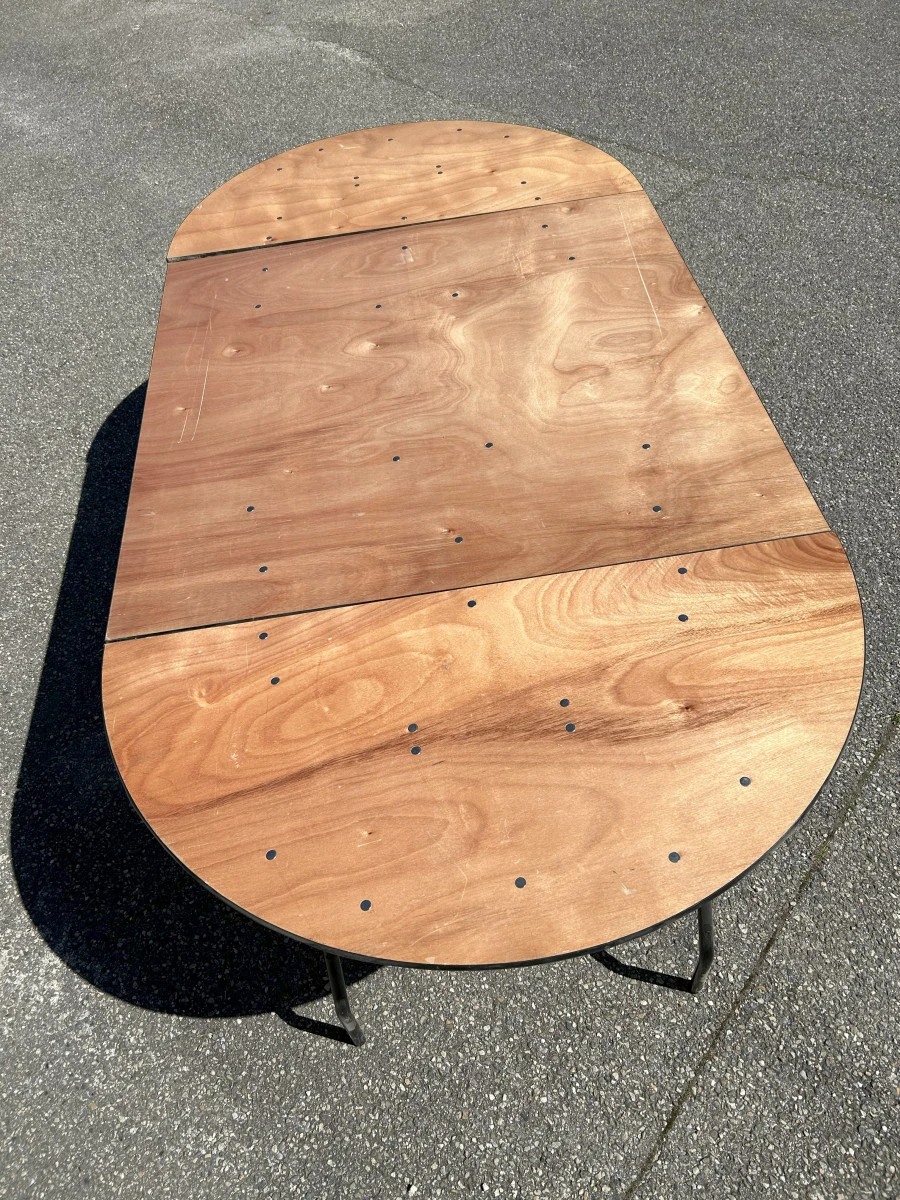 table-ovale-8-10-personnes